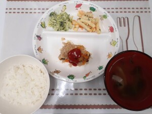 3月9日　昼食